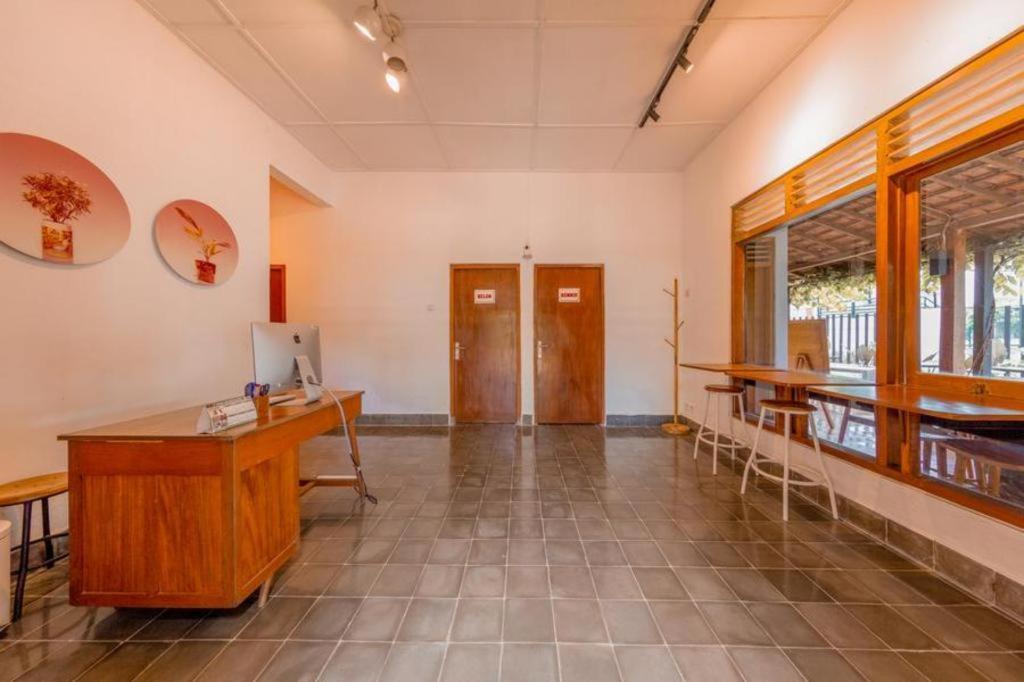 יוגיאקרטה Bhumi Hostel מראה חיצוני תמונה